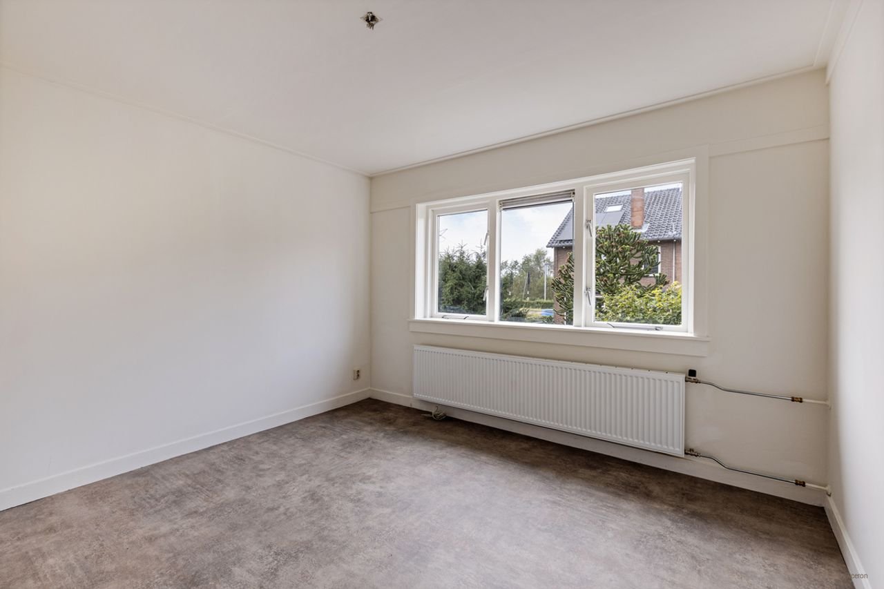 Family home with garden in Zaandam - Image 11