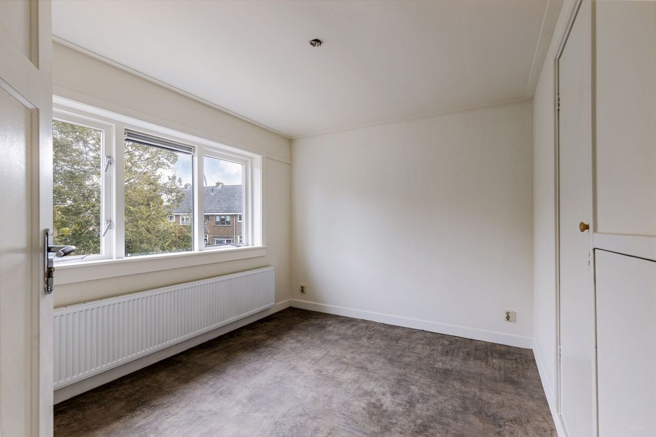 Family home with garden in Zaandam - Image 14