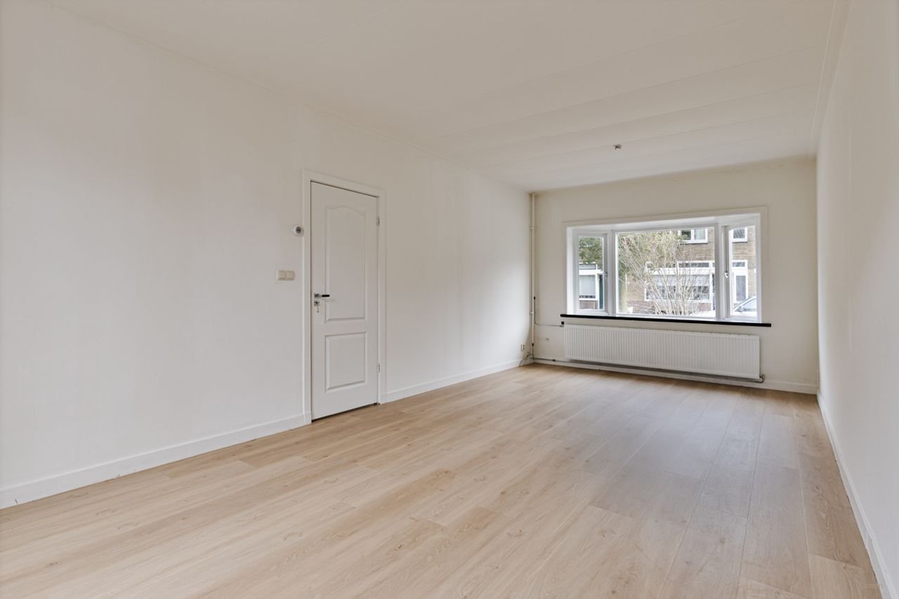 Family home with garden in Zaandam - Image 6