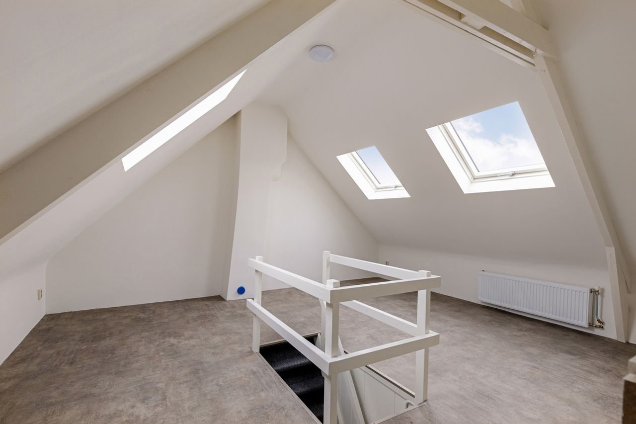 Family home with garden in Zaandam - Image 20