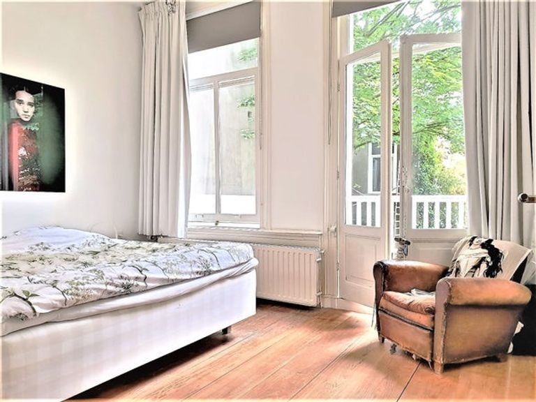 Double ground-floor apartment on the Oosterpark - Image 23