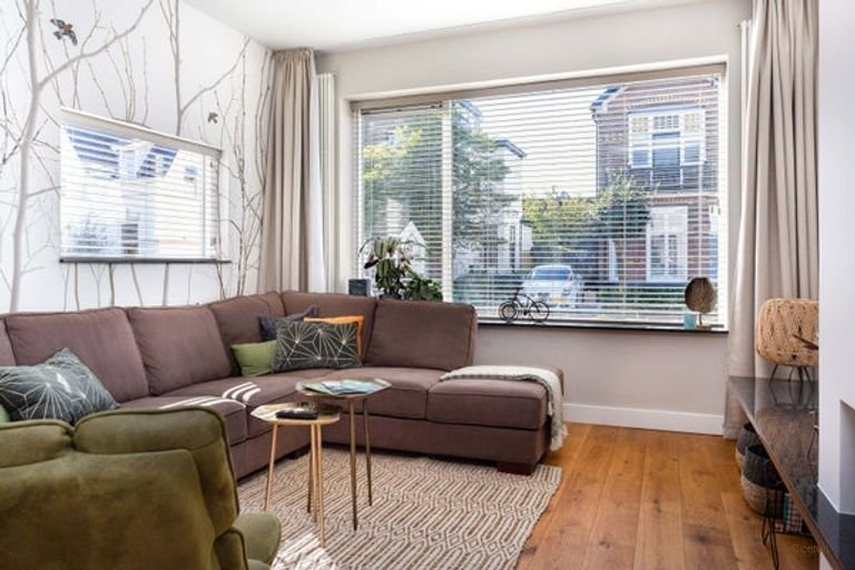 Vrijstaand wonen met 4 badkamers - Afbeelding 2