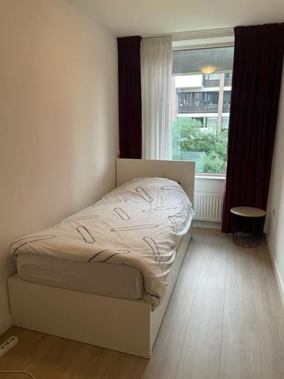 Gemeubileerd hoekappartement met terras - Afbeelding 7