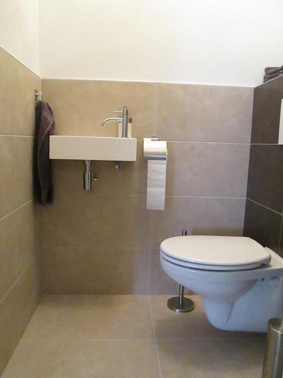 Gemeubileerd hoekappartement met terras - Afbeelding 11
