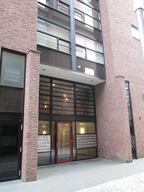Gemeubileerd hoekappartement met terras - Afbeelding 16