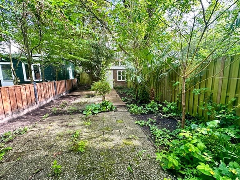 Benedenwoning met tuin in Amsterdam - Afbeelding 8