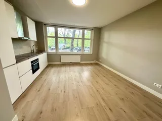 Benedenwoning met tuin in Amsterdam