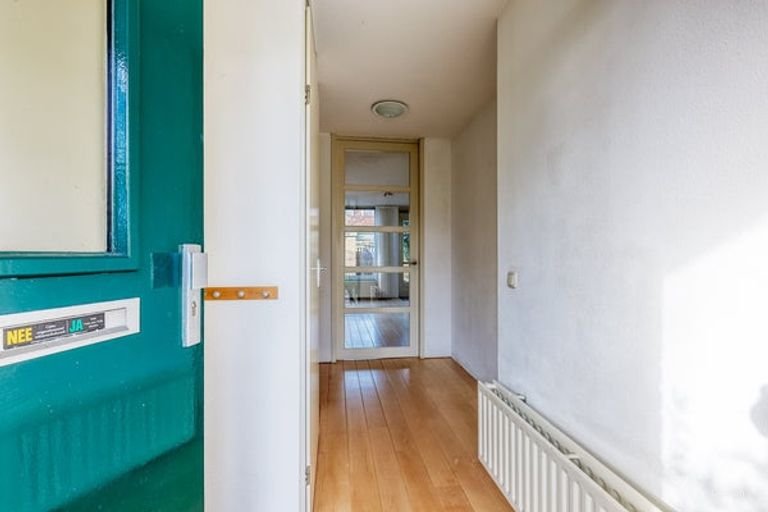 Eengezinswoning met tuin en 4 slaapkamers - Afbeelding 5