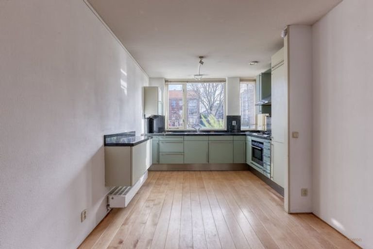 Eengezinswoning met tuin en 4 slaapkamers - Afbeelding 4
