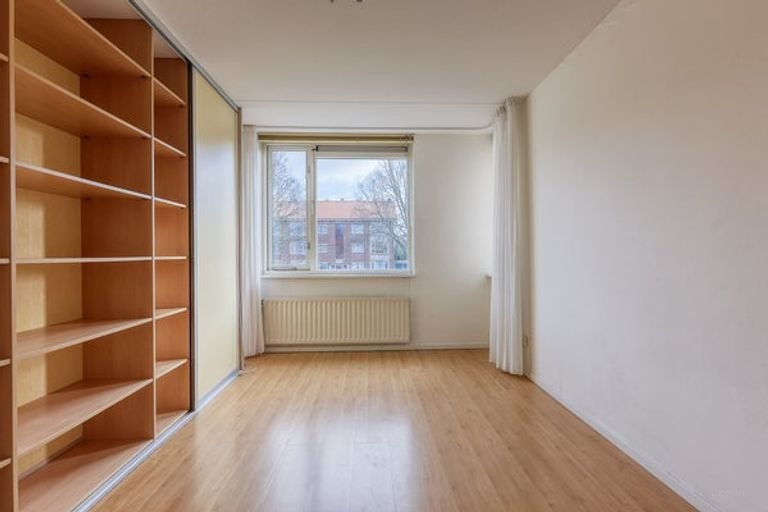 Eengezinswoning met tuin en 4 slaapkamers - Afbeelding 12