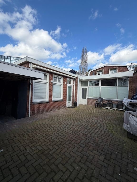 Gemeubileerd herenhuis van 145 m² met studio in Almelo - Afbeelding 19