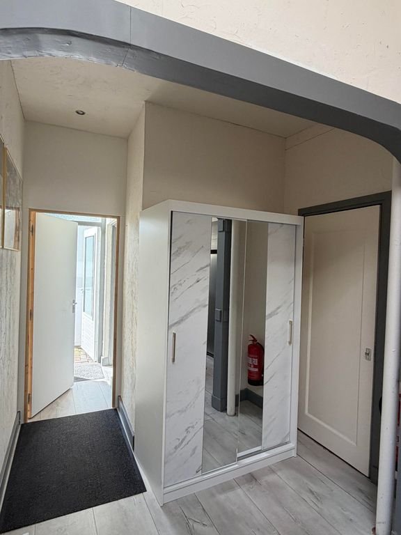 Gemeubileerd herenhuis van 145 m² met studio in Almelo - Afbeelding 10