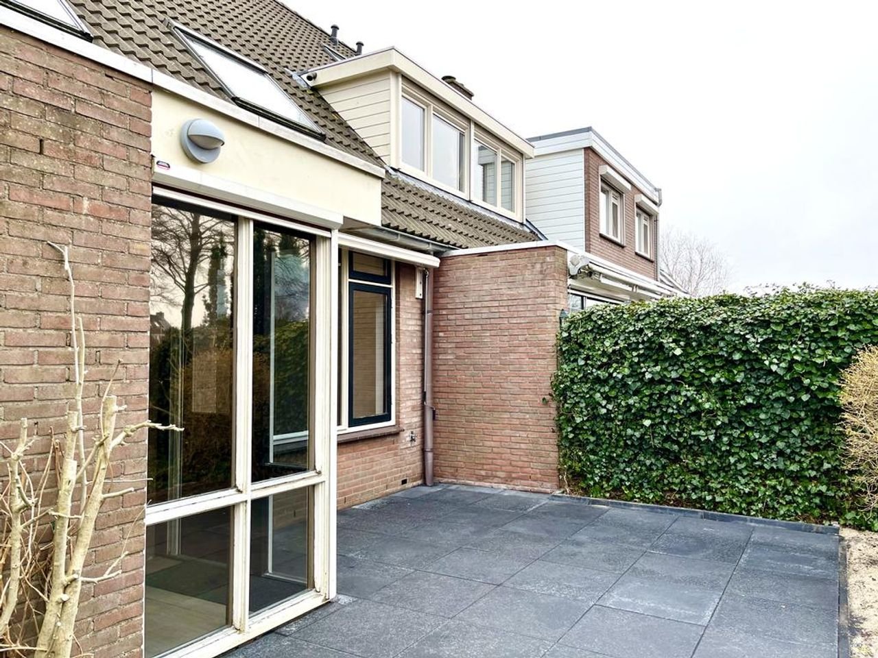 Hoekwoning met tuin aan vaarwater - Afbeelding 23