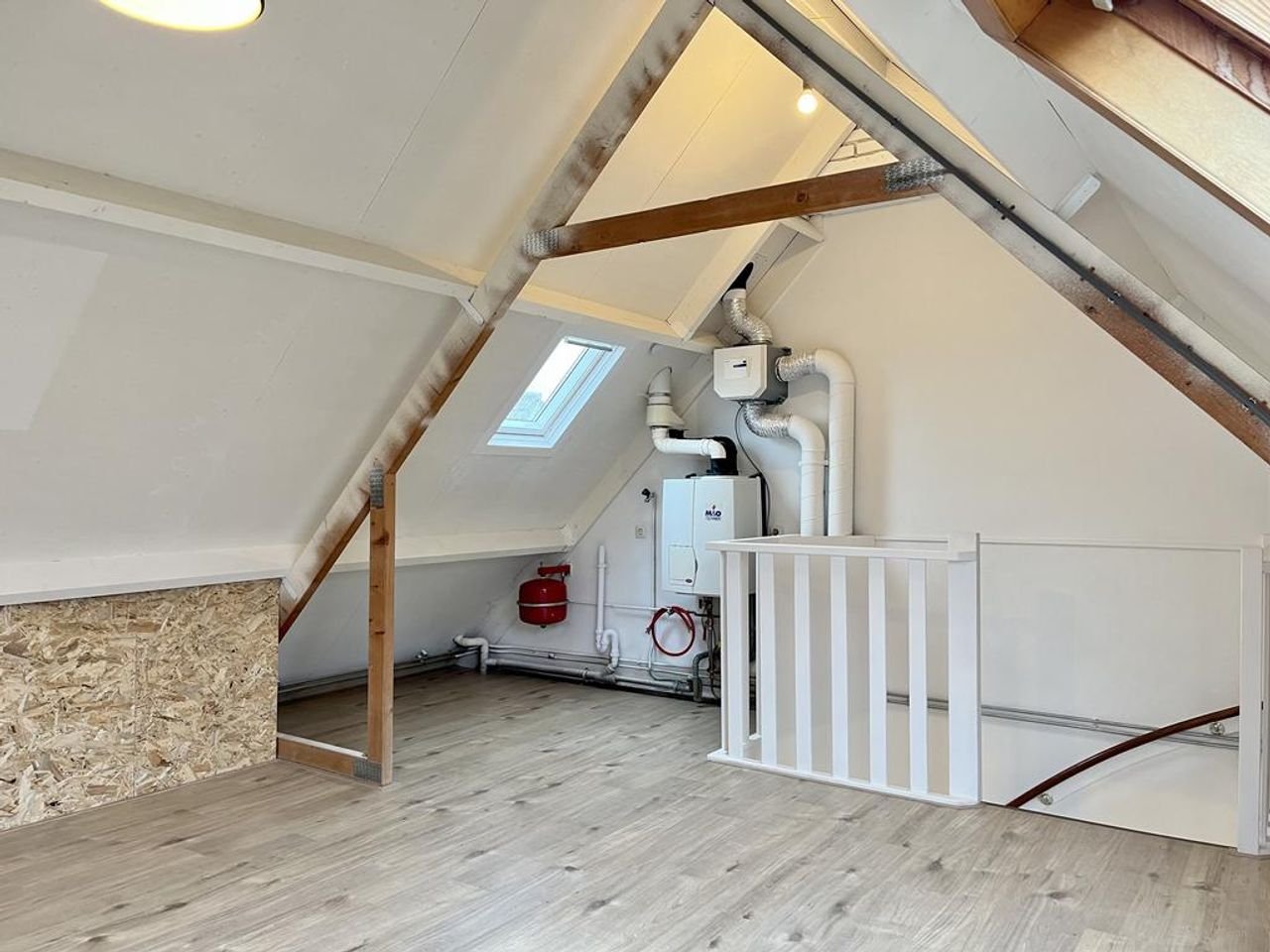 Hoekwoning met tuin aan vaarwater - Afbeelding 21