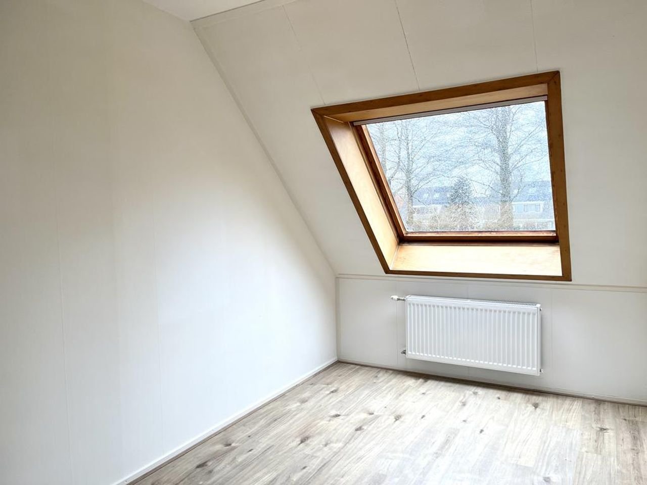 Hoekwoning met tuin aan vaarwater - Afbeelding 10