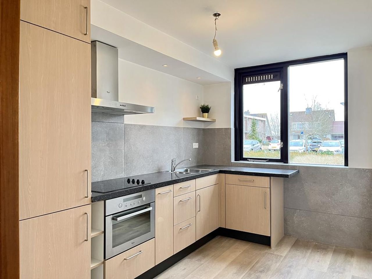 Hoekwoning met tuin aan vaarwater - Afbeelding 6