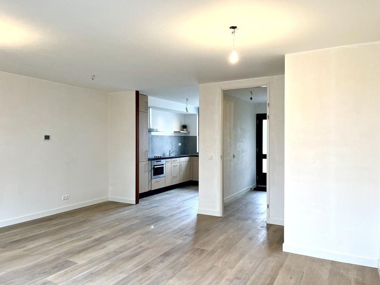 Hoekwoning met tuin aan vaarwater - Afbeelding 5