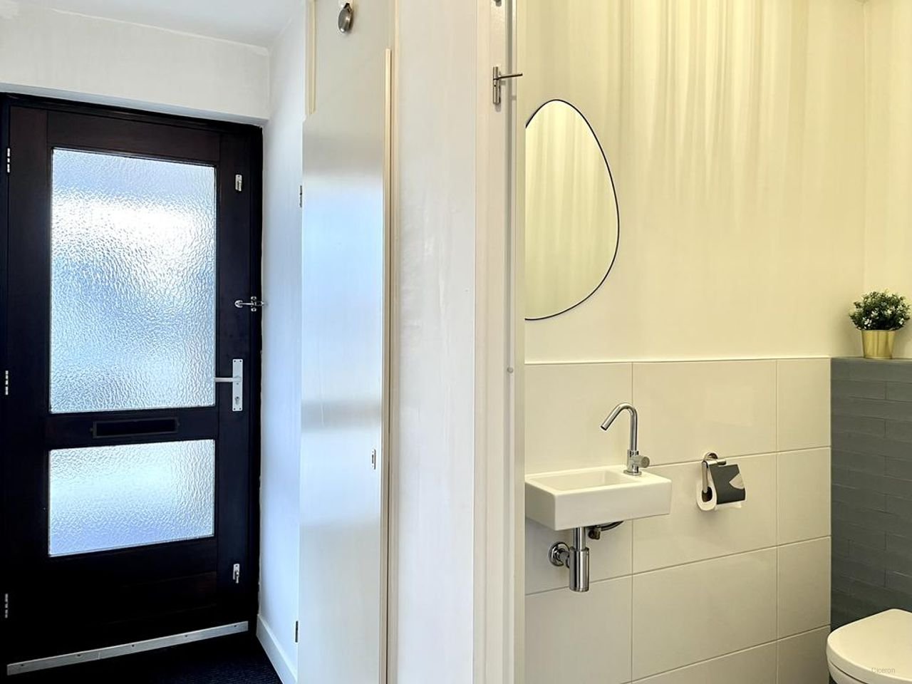 Hoekwoning met tuin aan vaarwater - Afbeelding 9