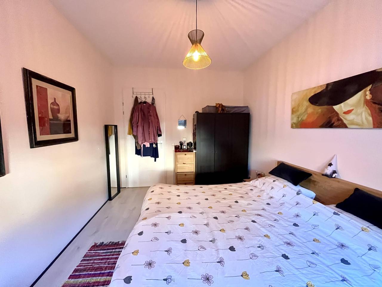 New 2-bedroom apartment with terrace - Image 4