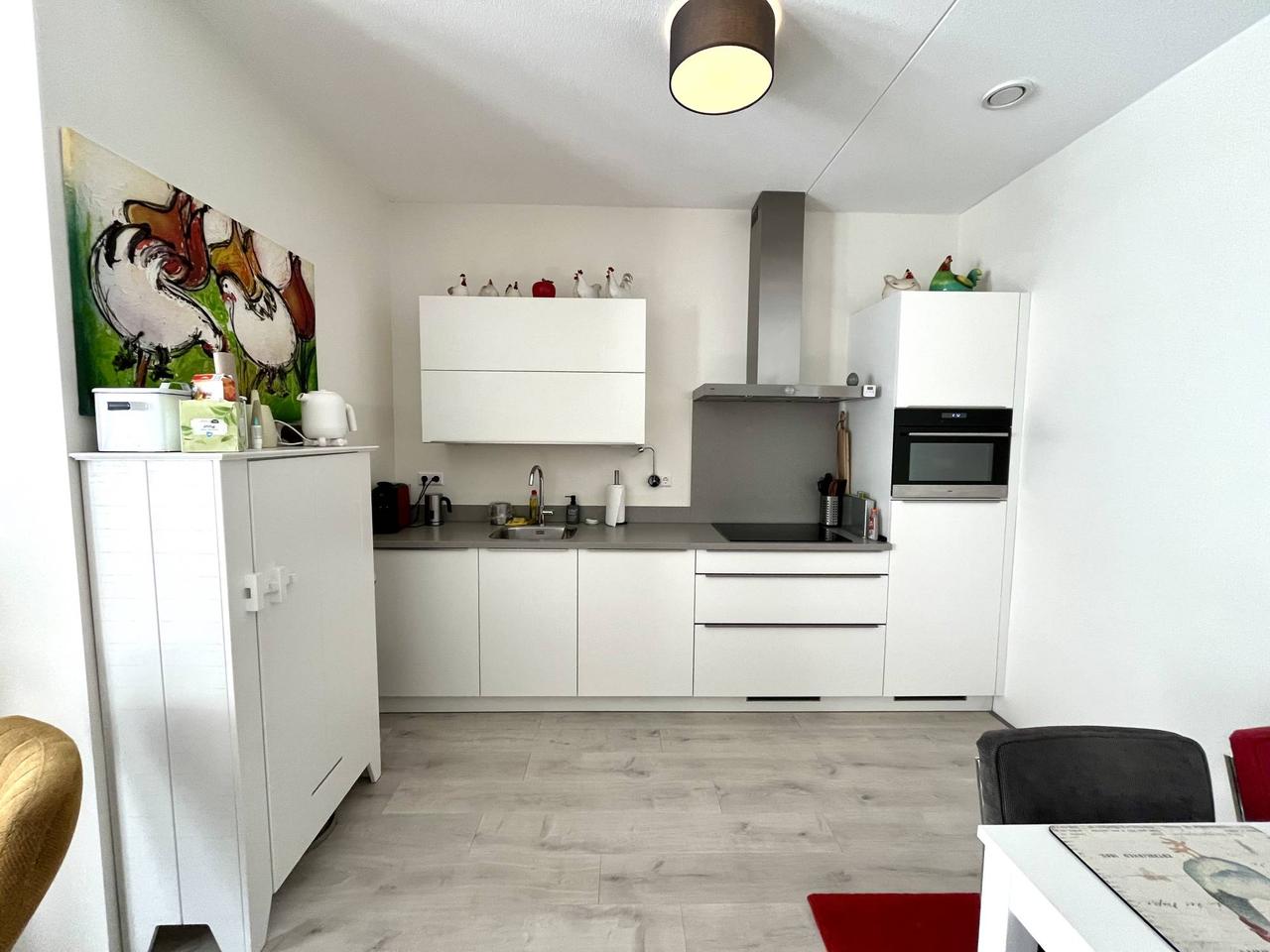 New 2-bedroom apartment with terrace - Image 13