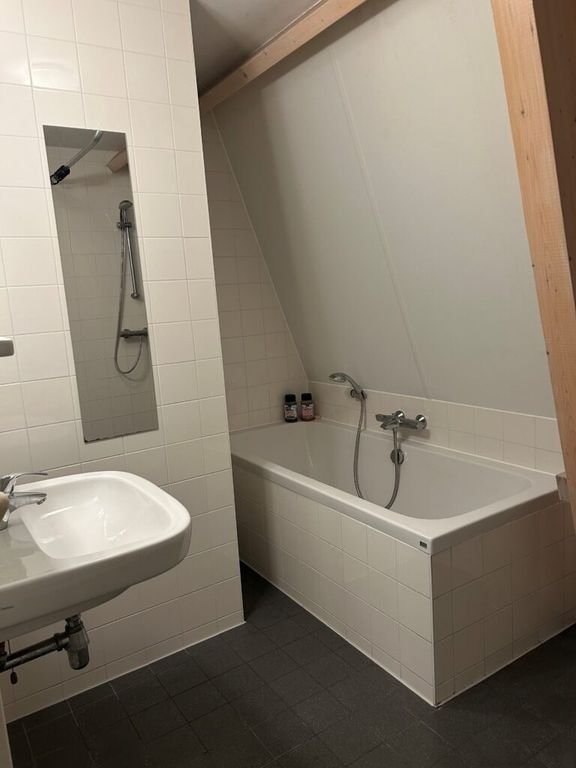 Gestoffeerd 2-kamerappartement in centrum Purmerend - Afbeelding 6