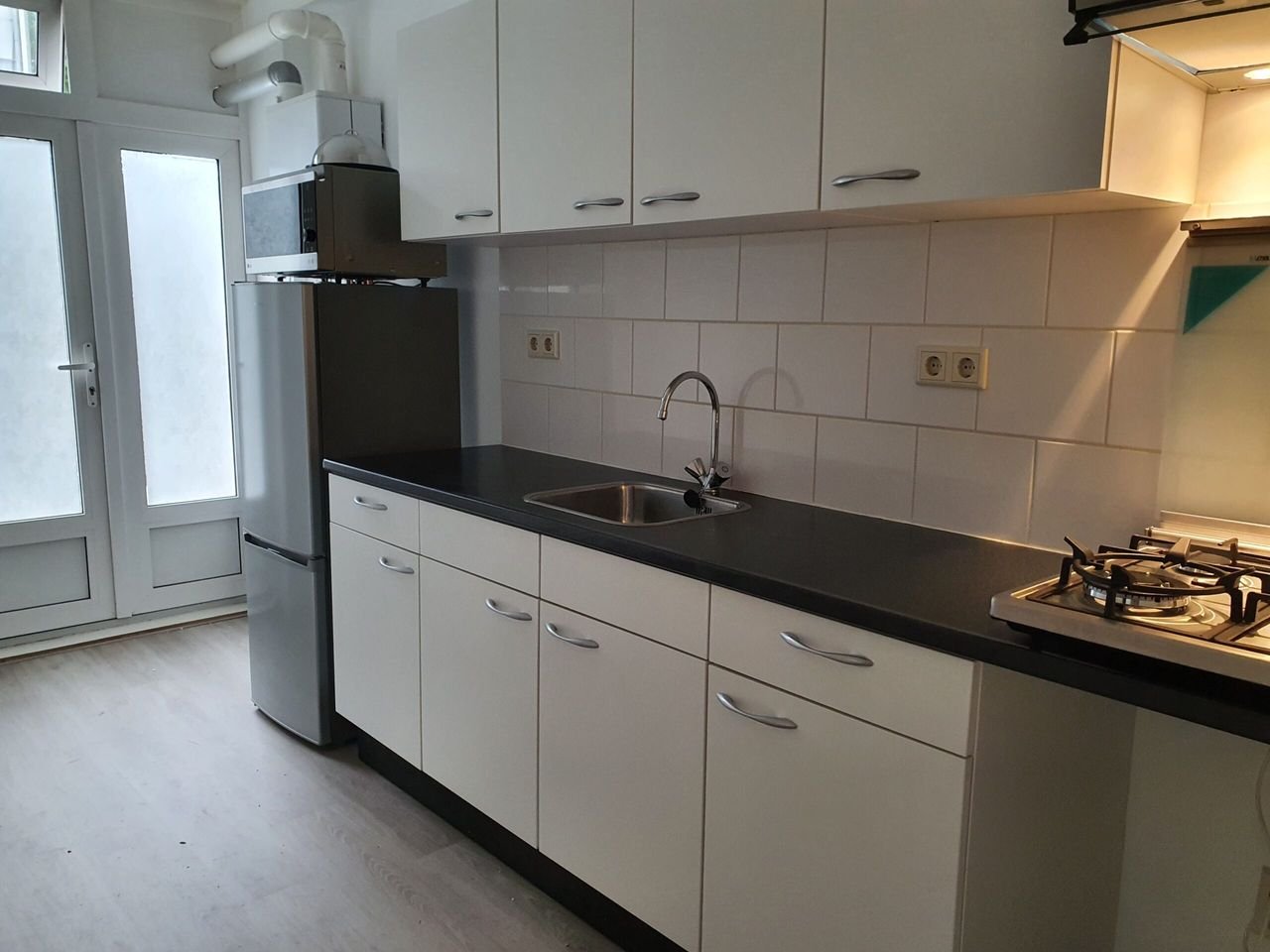 2-slaapkamerappartement met balkon - Afbeelding 3
