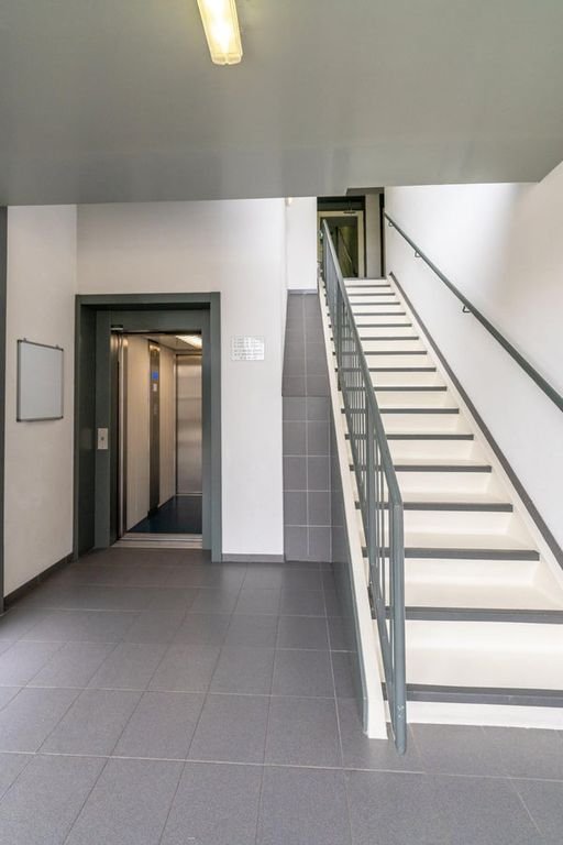 Topfloor appartement met zonnig balkon - Afbeelding 19