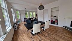 142 m2 upstairs apartment with roof terrace - Image 4