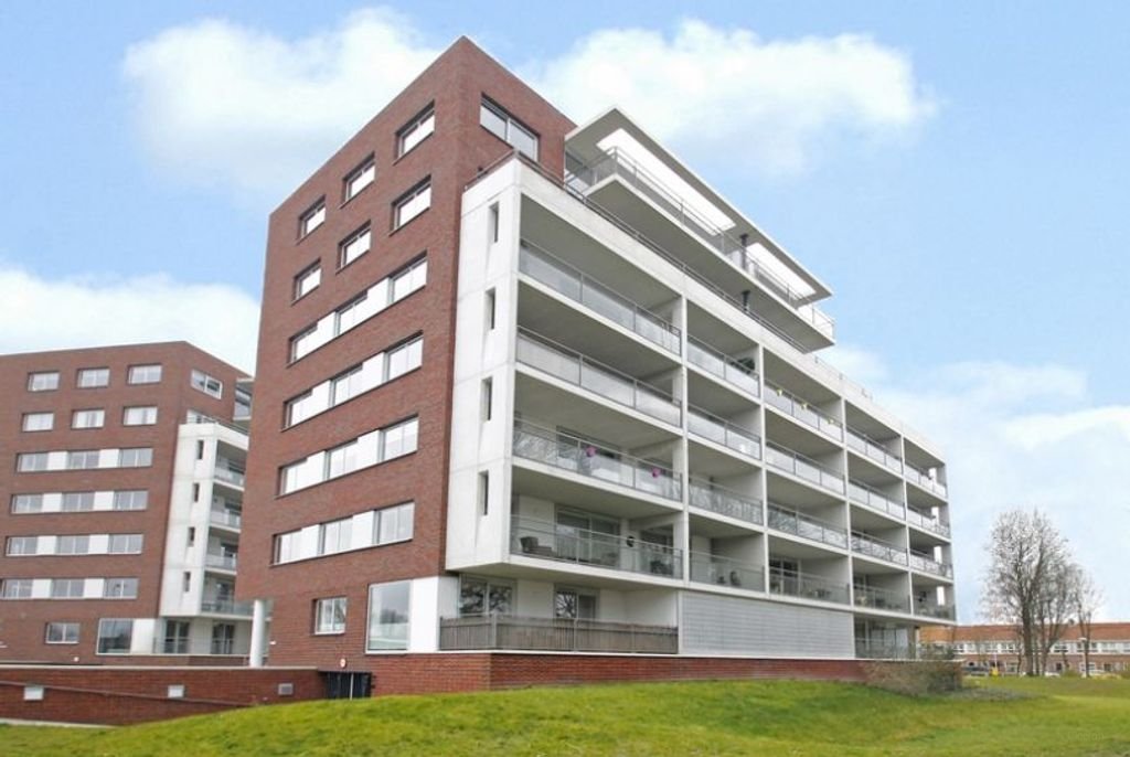 131 m² appartement met dakterras in Ondiep - Afbeelding 1