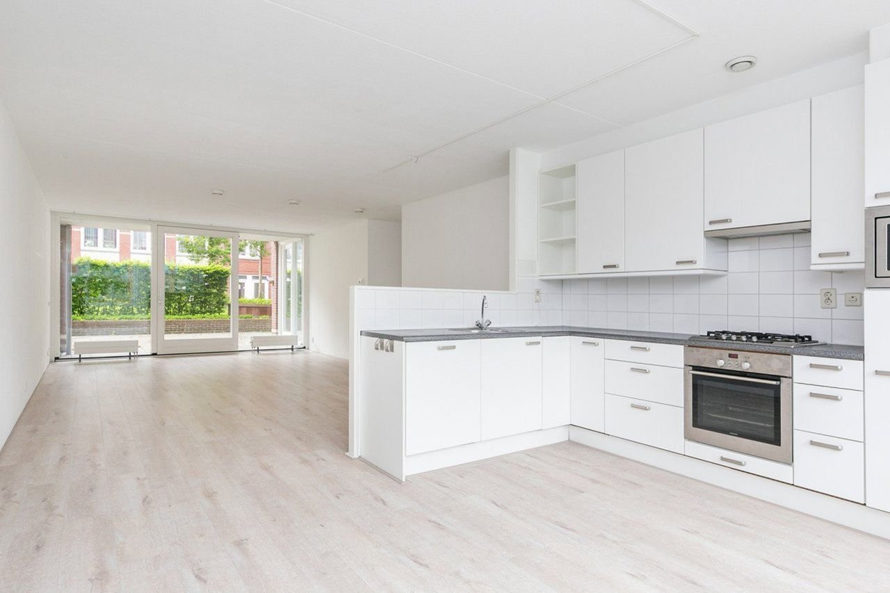Begane grond met loggia in centrum - Afbeelding 10