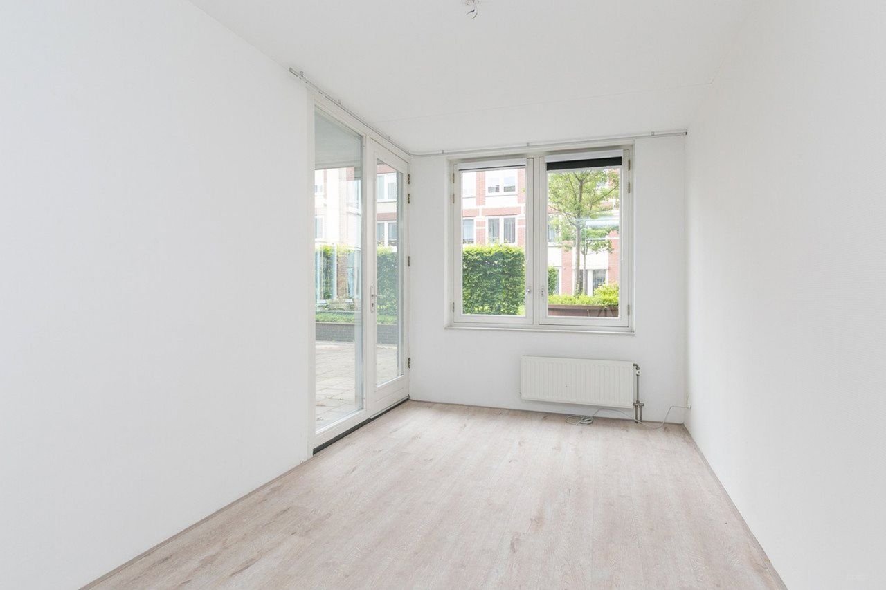 Begane grond met loggia in centrum - Afbeelding 12