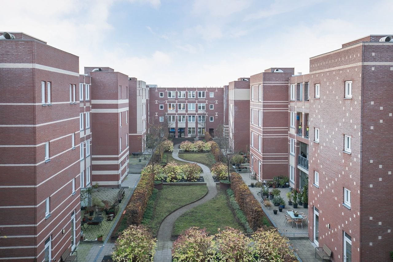 Begane grond met loggia in centrum - Afbeelding 17