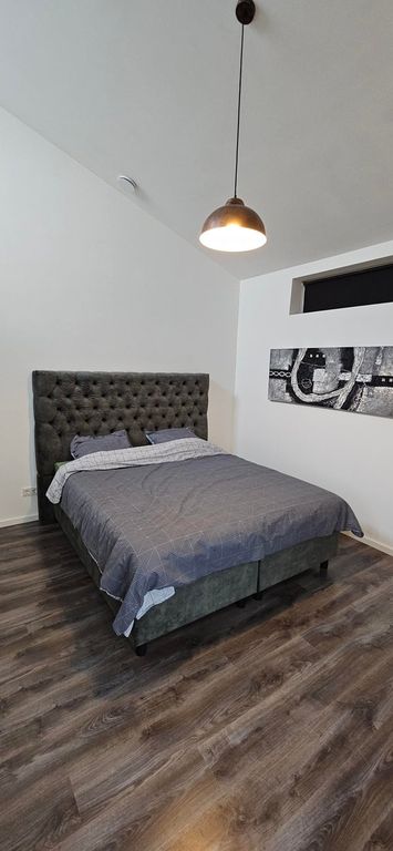 Gemeubileerd 3-kamerappartement aan het water - Afbeelding 17