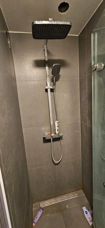 Lichte kamer (15 m²) in de Korrewegwijk - Afbeelding 9