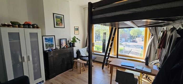 Lichte kamer (15 m²) in de Korrewegwijk - Afbeelding 3