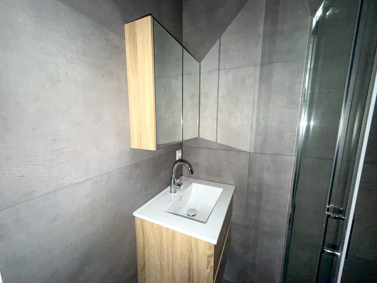 Furnished Studio for Students - Image 5