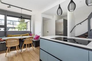 Spacious family home with garden in Wassenaar - Image 8