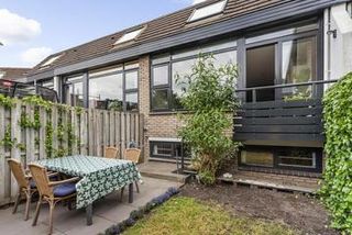 Spacious family home with garden in Wassenaar - Image 5