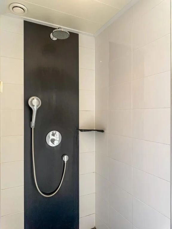 Gemeubileerde tussenwoning met 2 tuinen - Afbeelding 10