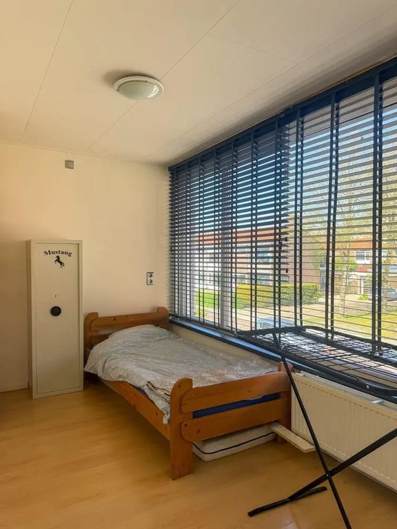 Gemeubileerde tussenwoning met 2 tuinen - Afbeelding 8