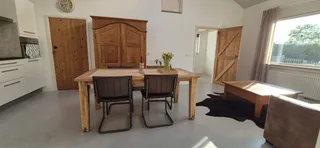 Furnished home in a green setting