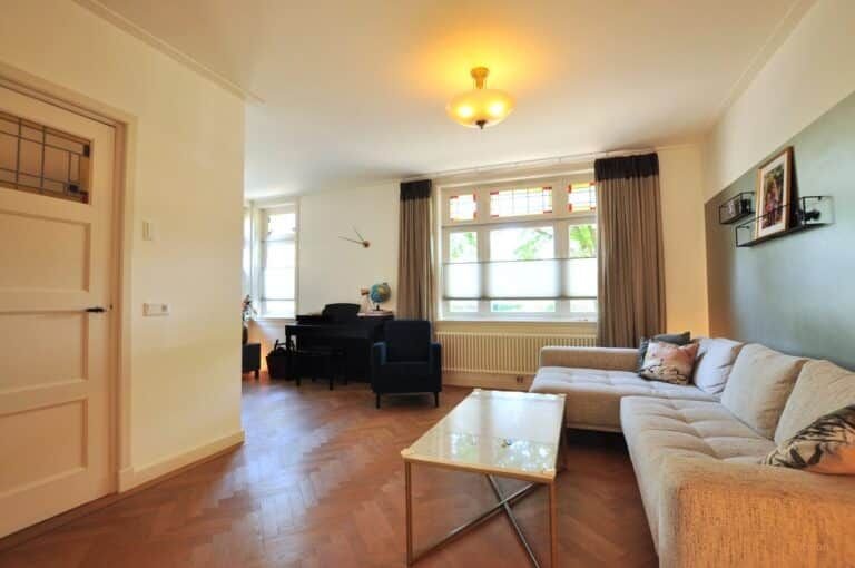 Jaren 30-hoekwoning met 5 slaapkamers - Afbeelding 8