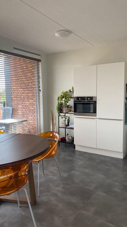 Licht 3-kamerappartement met balkon - Afbeelding 6