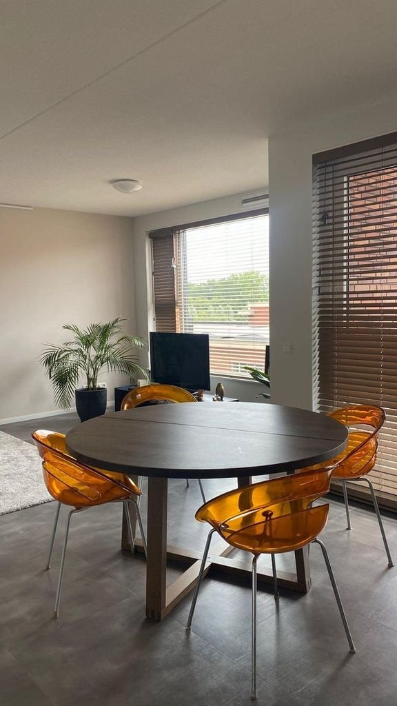 Licht 3-kamerappartement met balkon - Afbeelding 2