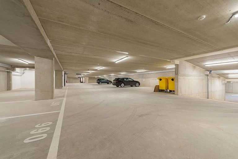 121 m² maisonnette met terras en parking - Afbeelding 19