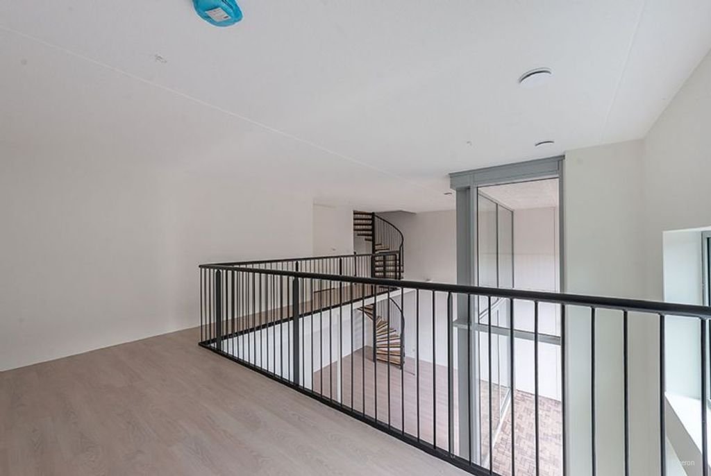 121 m² maisonnette met terras en parking - Afbeelding 3