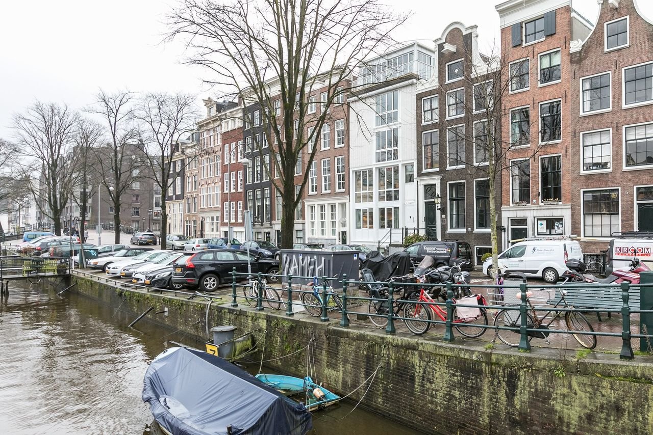 Industrieel appartement aan de Amstel met lift - Afbeelding 3