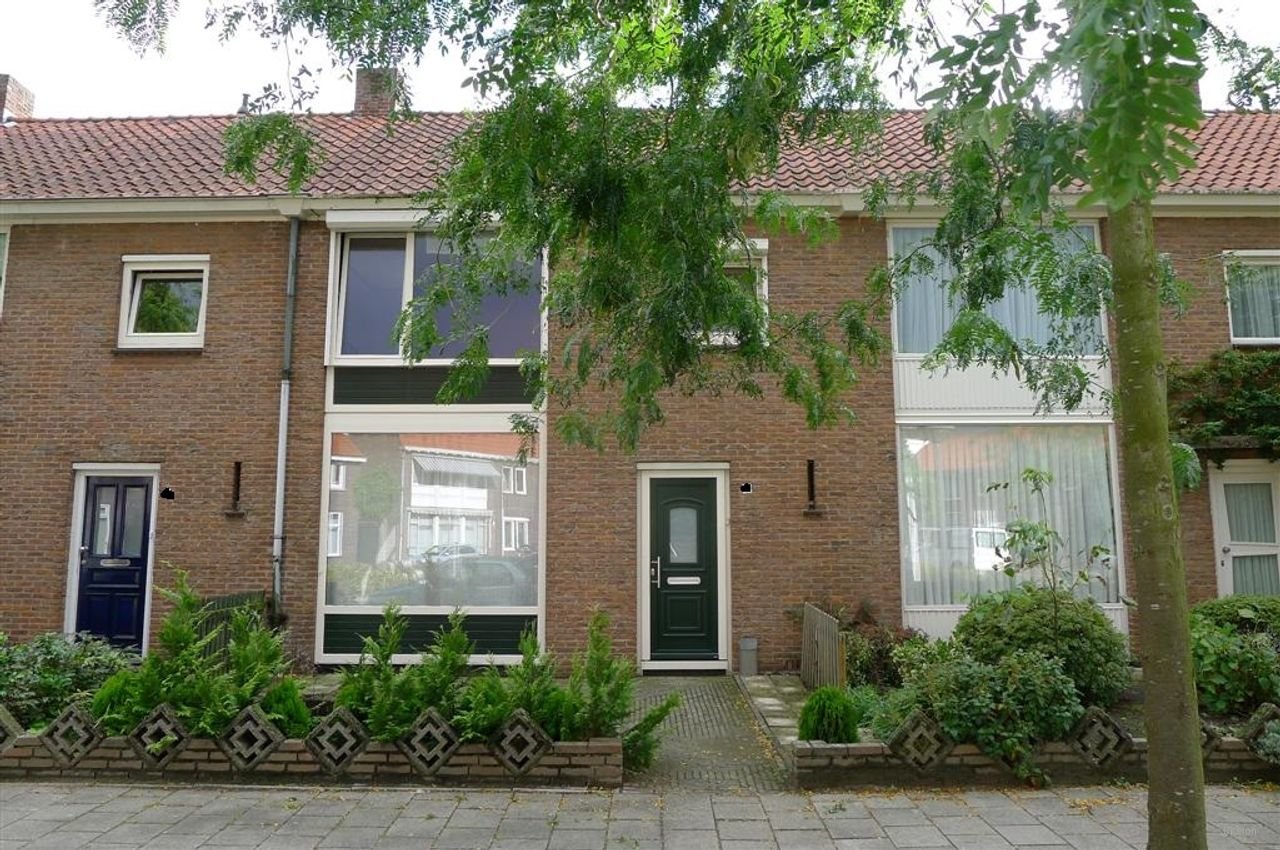Bright 104 m² house with garden in Blaarthem - Image 1
