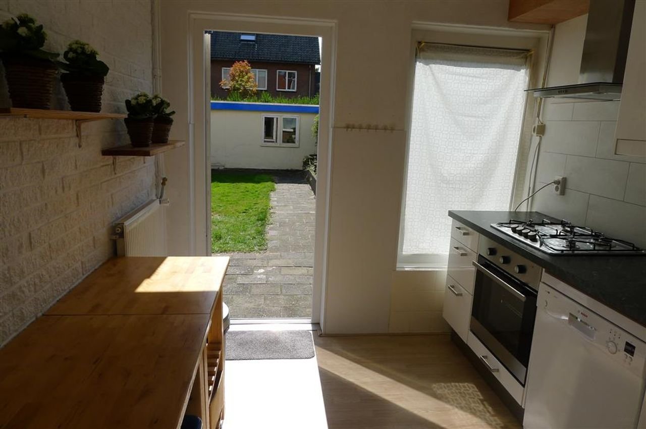 Bright 104 m² house with garden in Blaarthem - Image 4