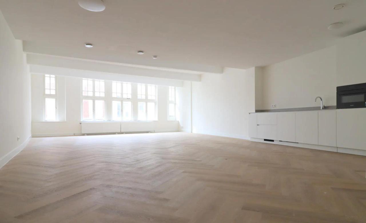 125 m² appartement met balkon in hartje Utrecht - Afbeelding 3